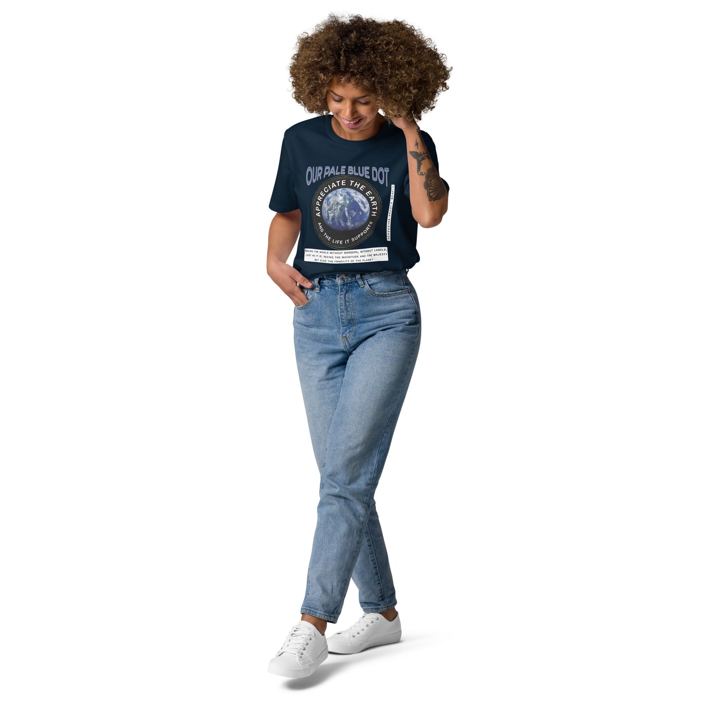 Unisex organic cotton t-shirt - Appreciate The Earth (Victor Glover) & The Life It Supports