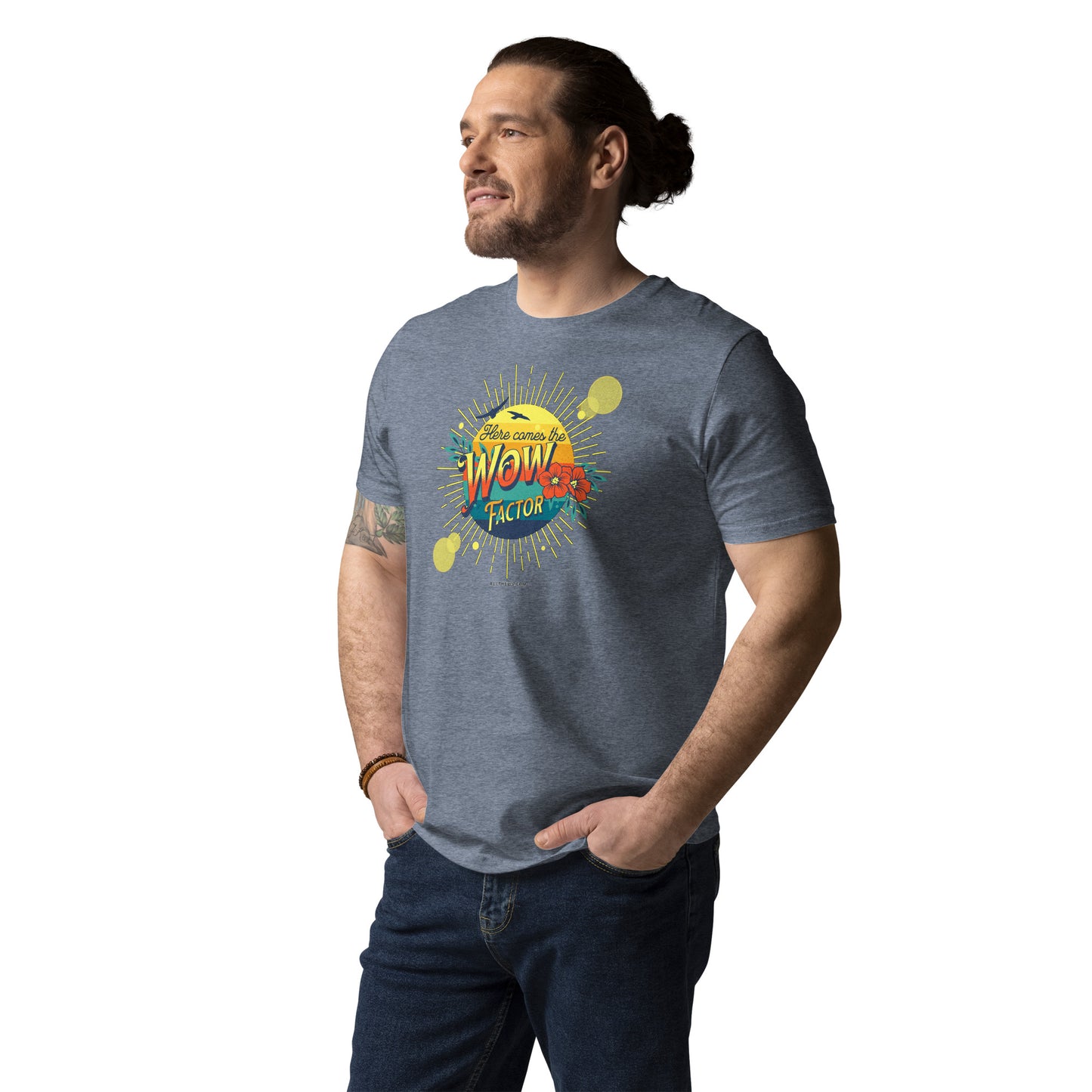 Unisex organic cotton t-shirt - Here Comes The Sun's Wow Factor