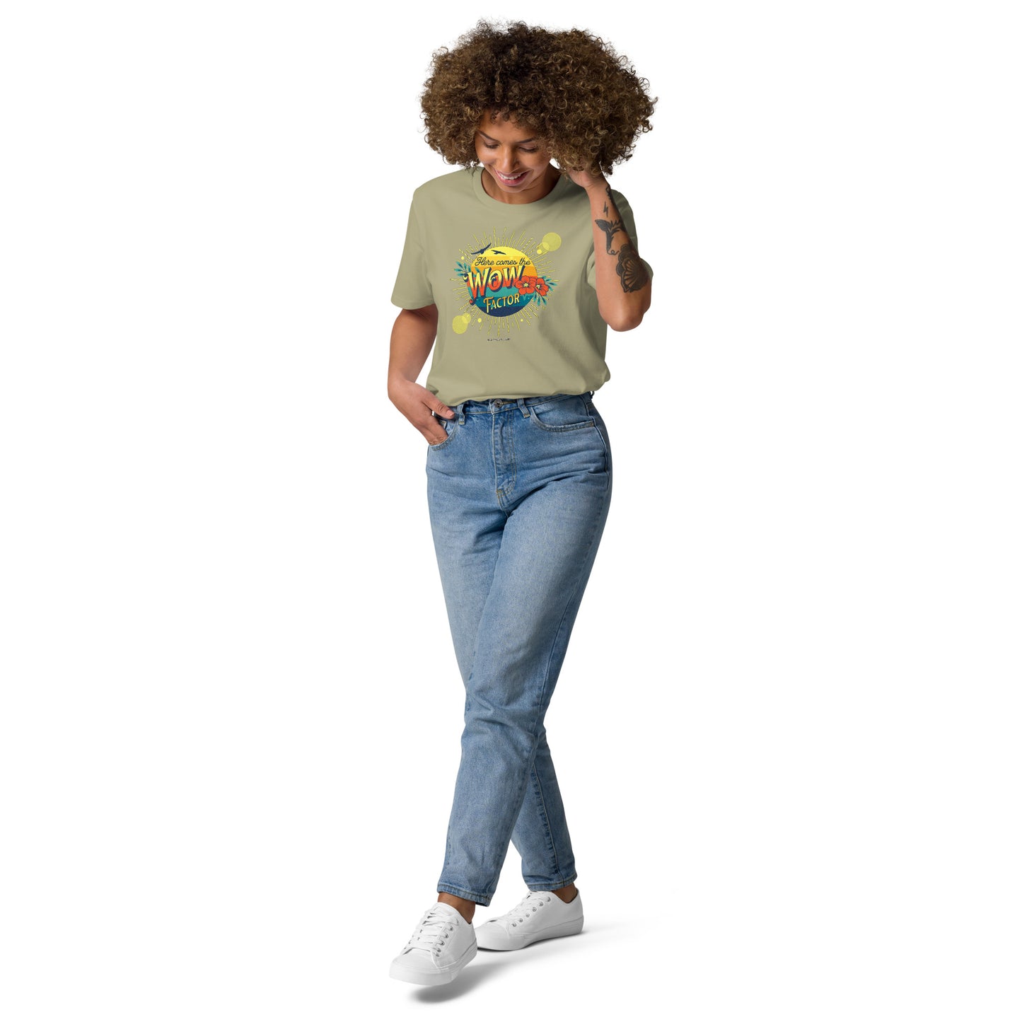 Unisex organic cotton t-shirt - Here Comes The Sun's Wow Factor